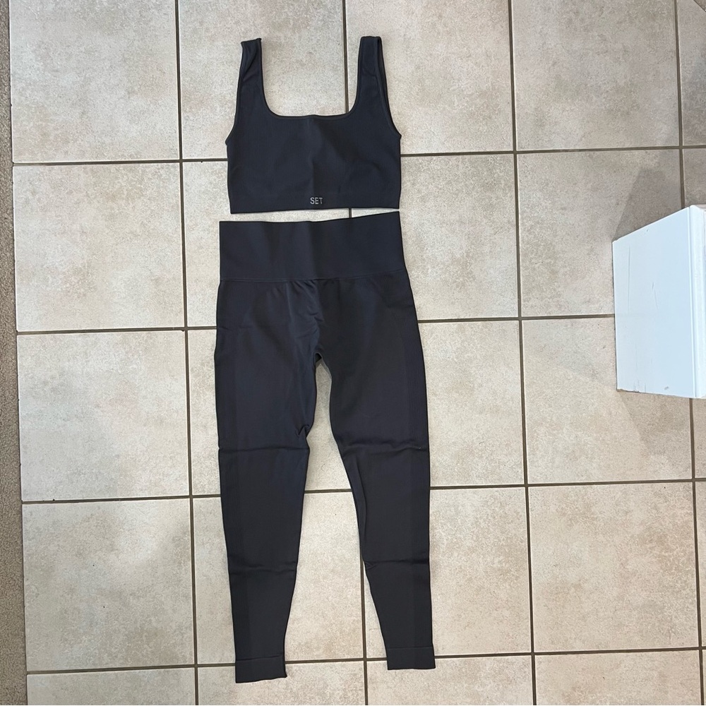 SET Active Black High-Waist Leggings & Sports Bra Set